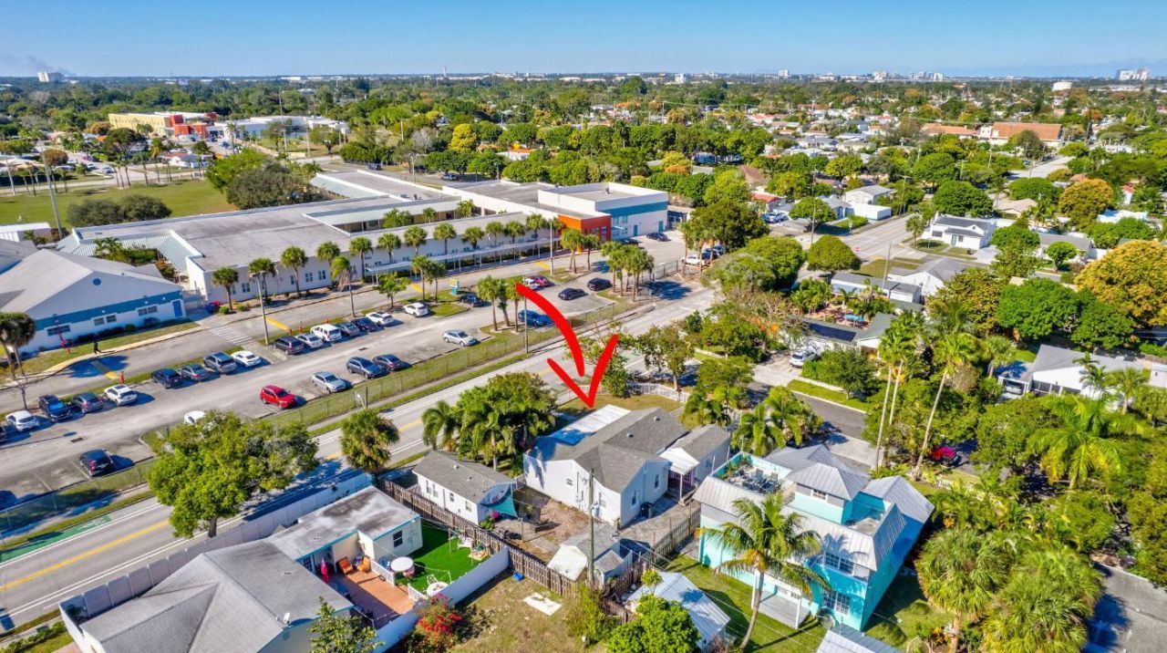 736 Rockland Drive, West Palm Beach, FL 33405 Photo