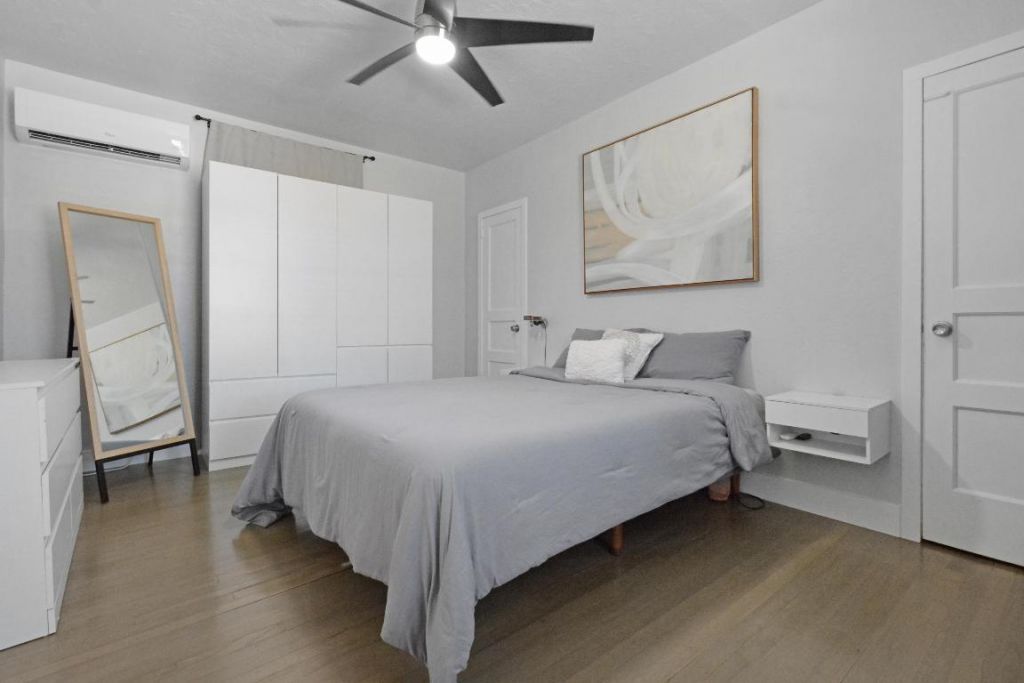 2140 Monroe Terrace, Hollywood, FL 33020 Photo