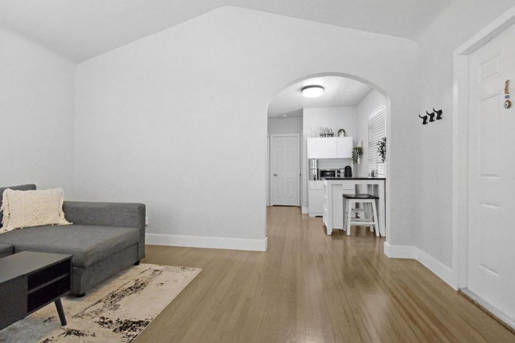 2140 Monroe Terrace, Hollywood, FL 33020 Photo