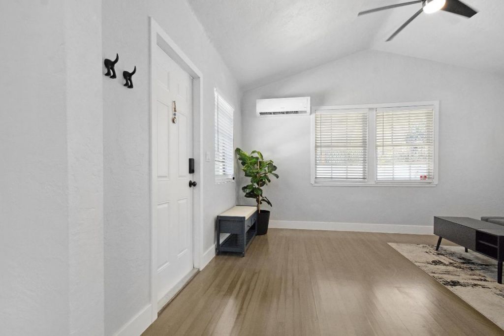 2140 Monroe Terrace, Hollywood, FL 33020 Photo