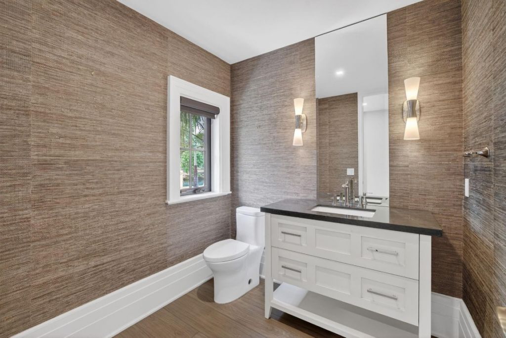 400 Mola Avenue, Fort Lauderdale, FL 33301 Photo