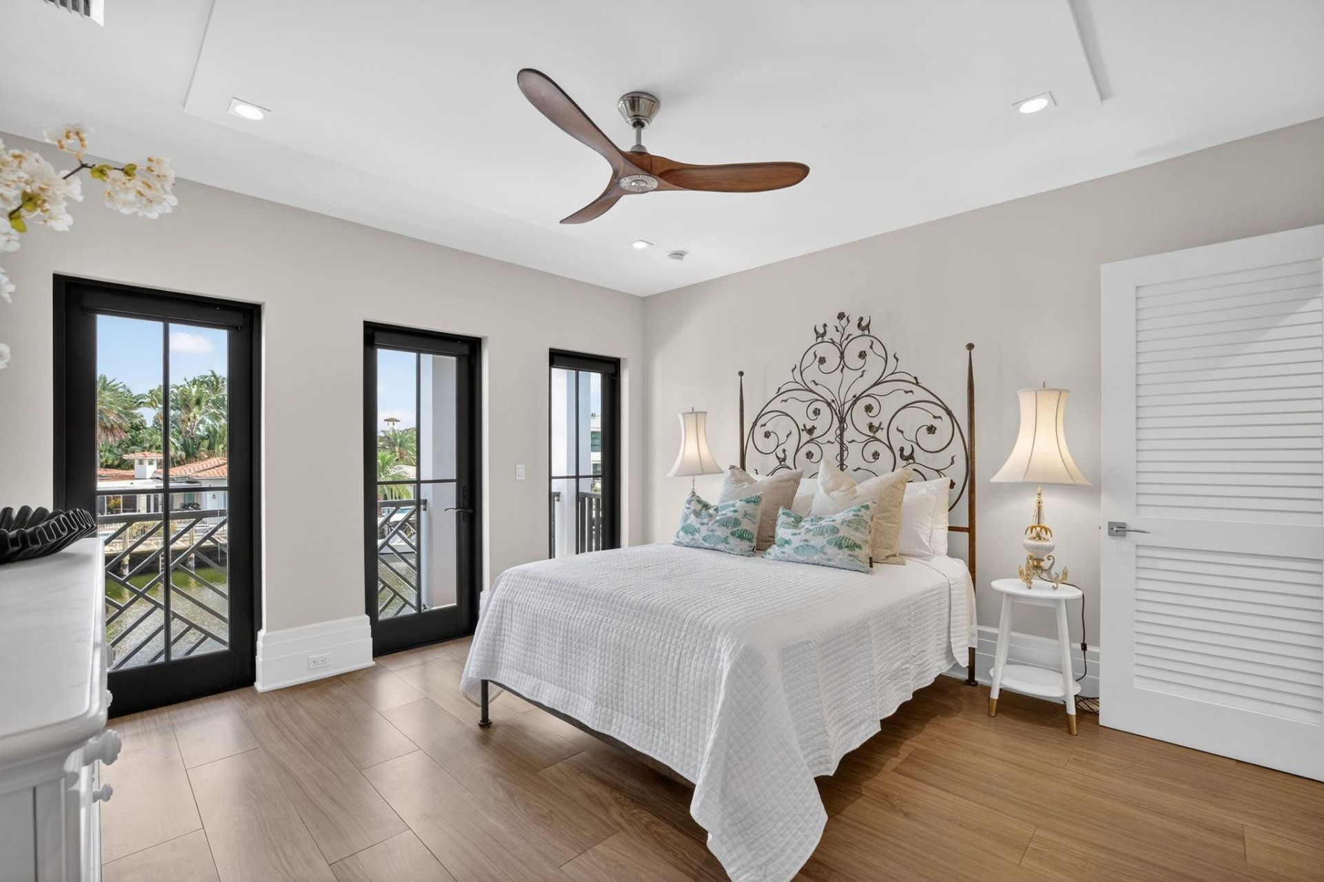 400 Mola Avenue, Fort Lauderdale, FL 33301 Photo