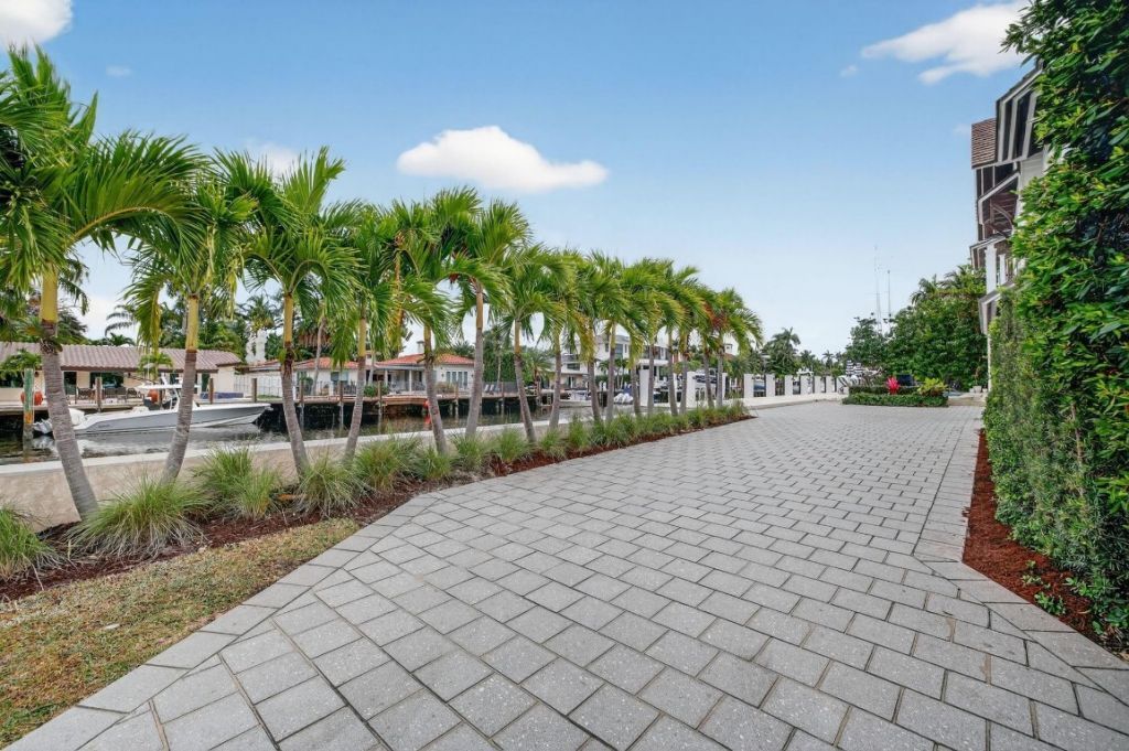 400 Mola Avenue, Fort Lauderdale, FL 33301 Photo