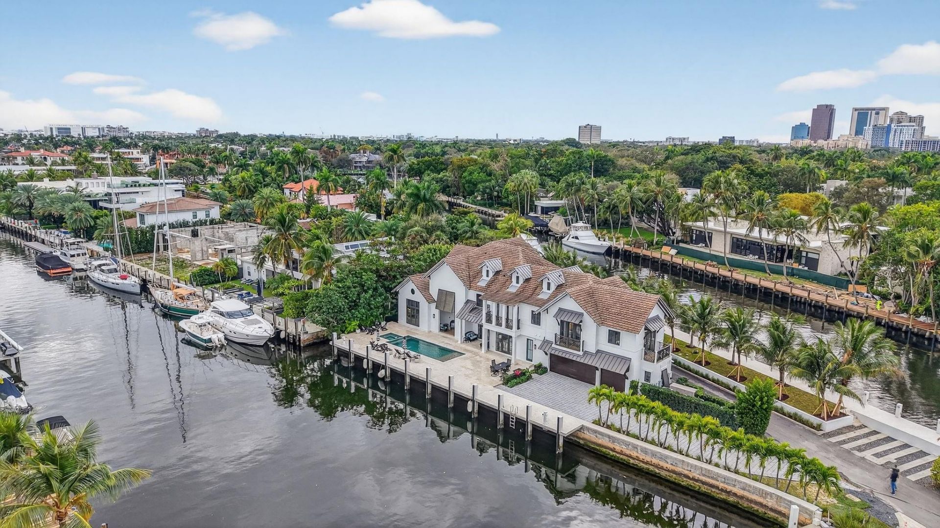 400 Mola Avenue, Fort Lauderdale, FL 33301 Photo