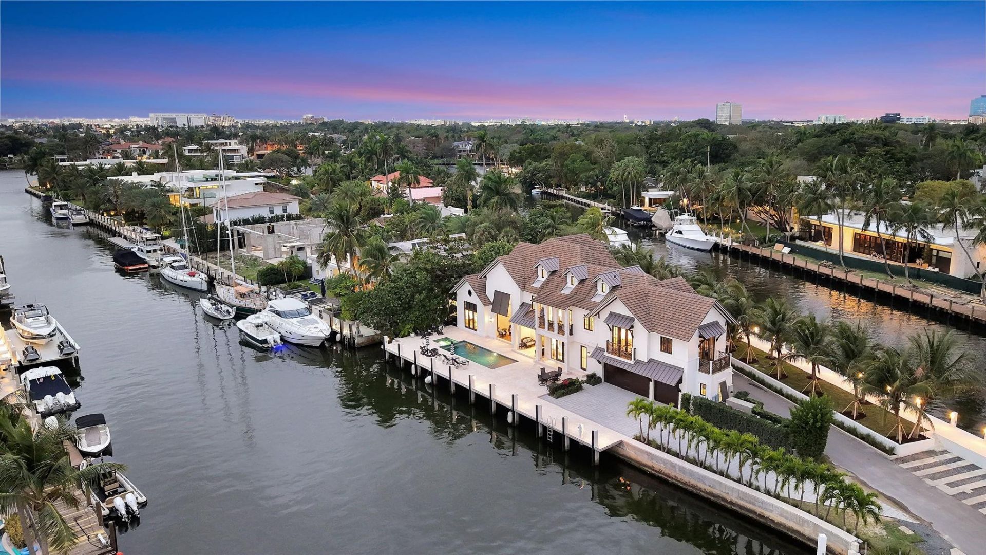 400 Mola Avenue, Fort Lauderdale, FL 33301 Photo