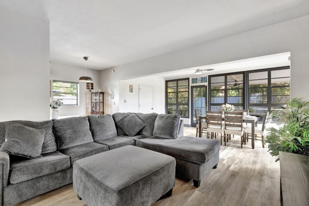 1228 SW 9th Ave, Fort Lauderdale, FL 33315 Photo