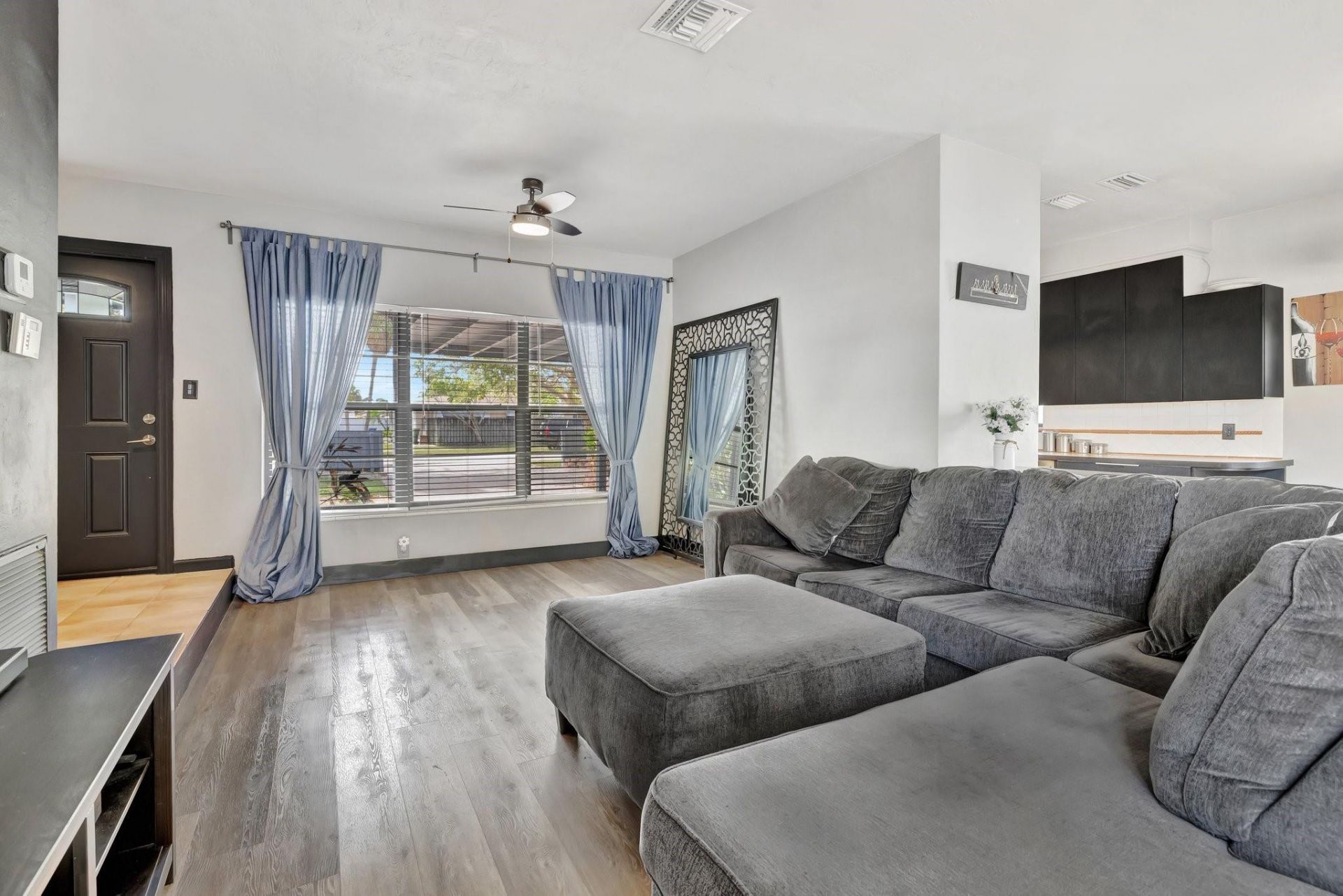 1228 SW 9th Avenue, Fort Lauderdale, FL 33315 Photo