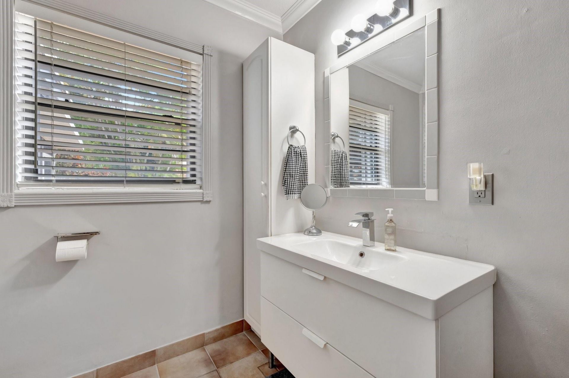 1228 SW 9th Avenue, Fort Lauderdale, FL 33315 Photo