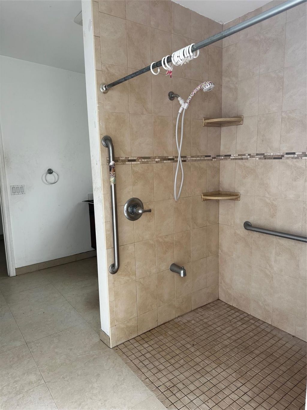 2828 SW 7th Avenue, Miami, FL 33129 Photo