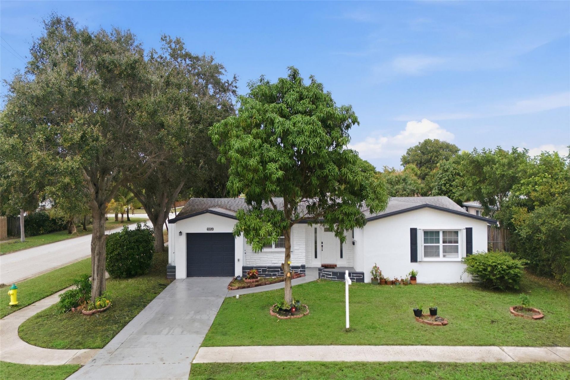 6599 NW 1st Street, Margate, FL 33063 Photo