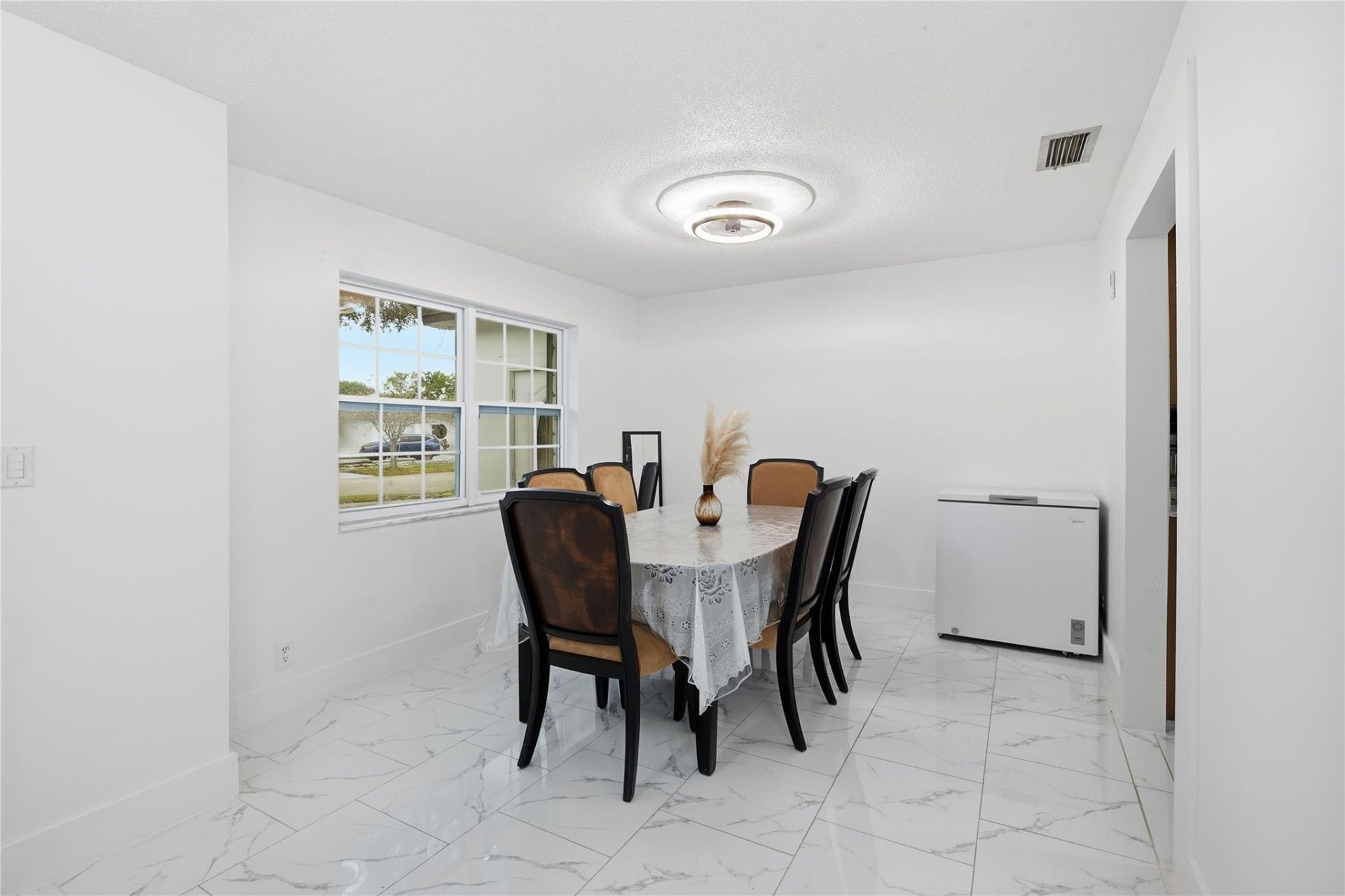 6599 NW 1st Street, Margate, FL 33063 Photo