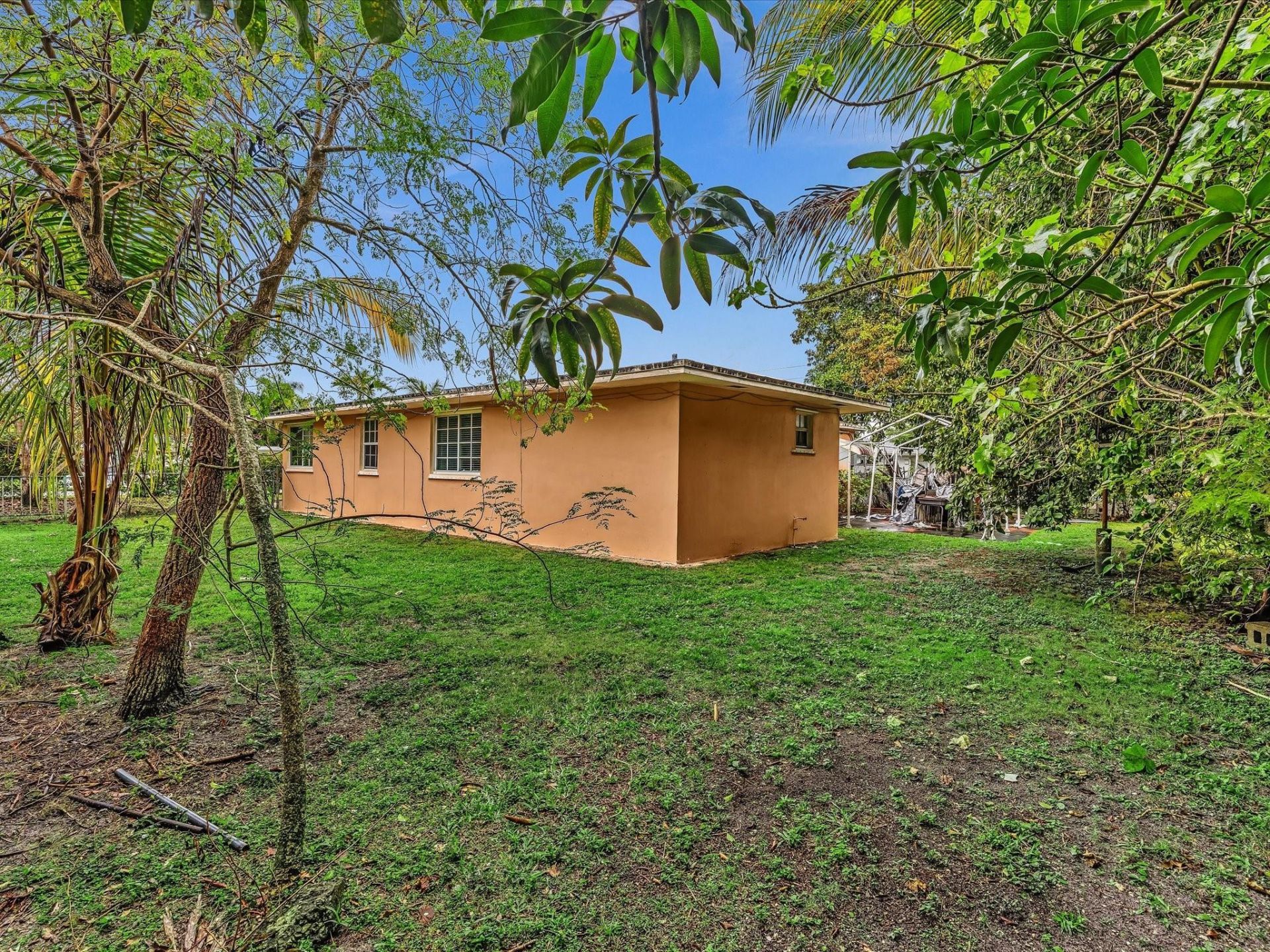 12755 NW 1st Avenue, North Miami, FL 33168 Photo