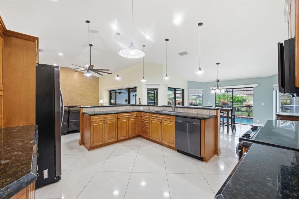 10949 NW 1st Manor, Coral Springs, FL 33071 Photo