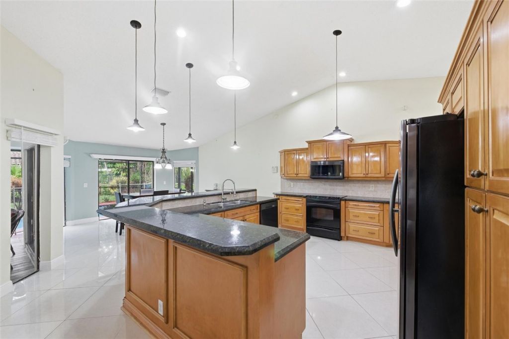 10949 NW 1st Manor, Coral Springs, FL 33071 Photo