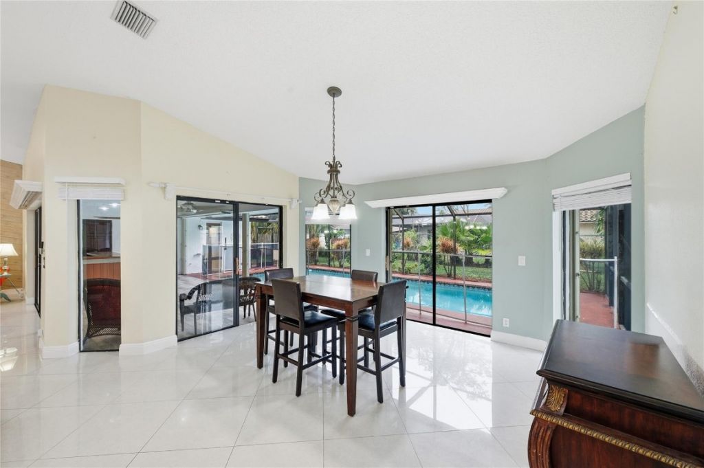 10949 NW 1st Manor, Coral Springs, FL 33071 Photo