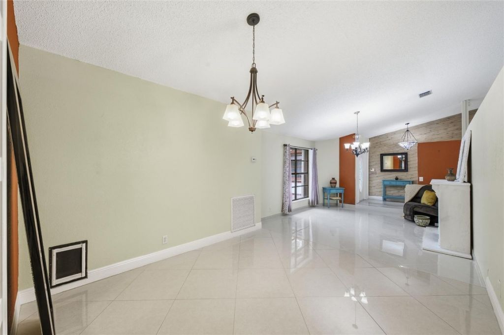 10949 NW 1st Manor, Coral Springs, FL 33071 Photo