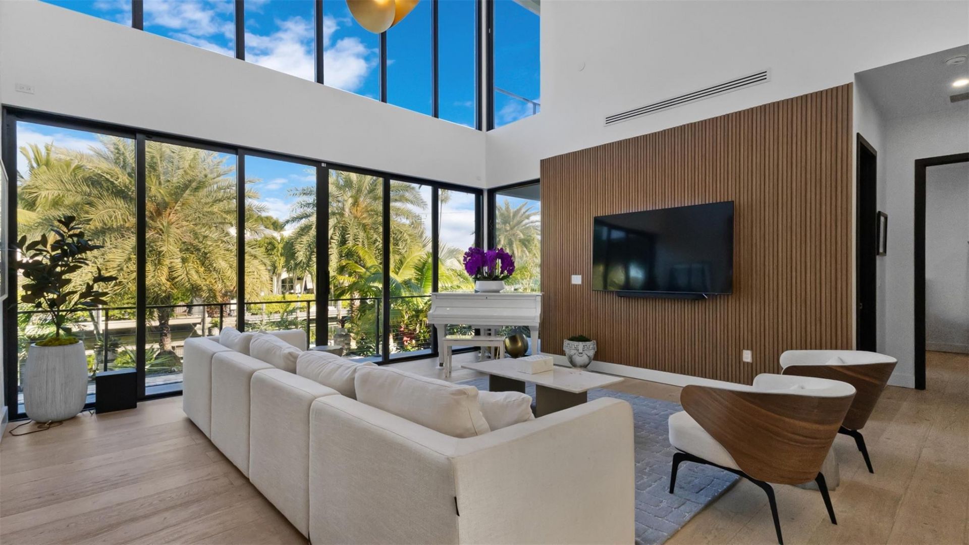 823 Ponce De Leon Drive, Fort Lauderdale, FL 33316 Photo