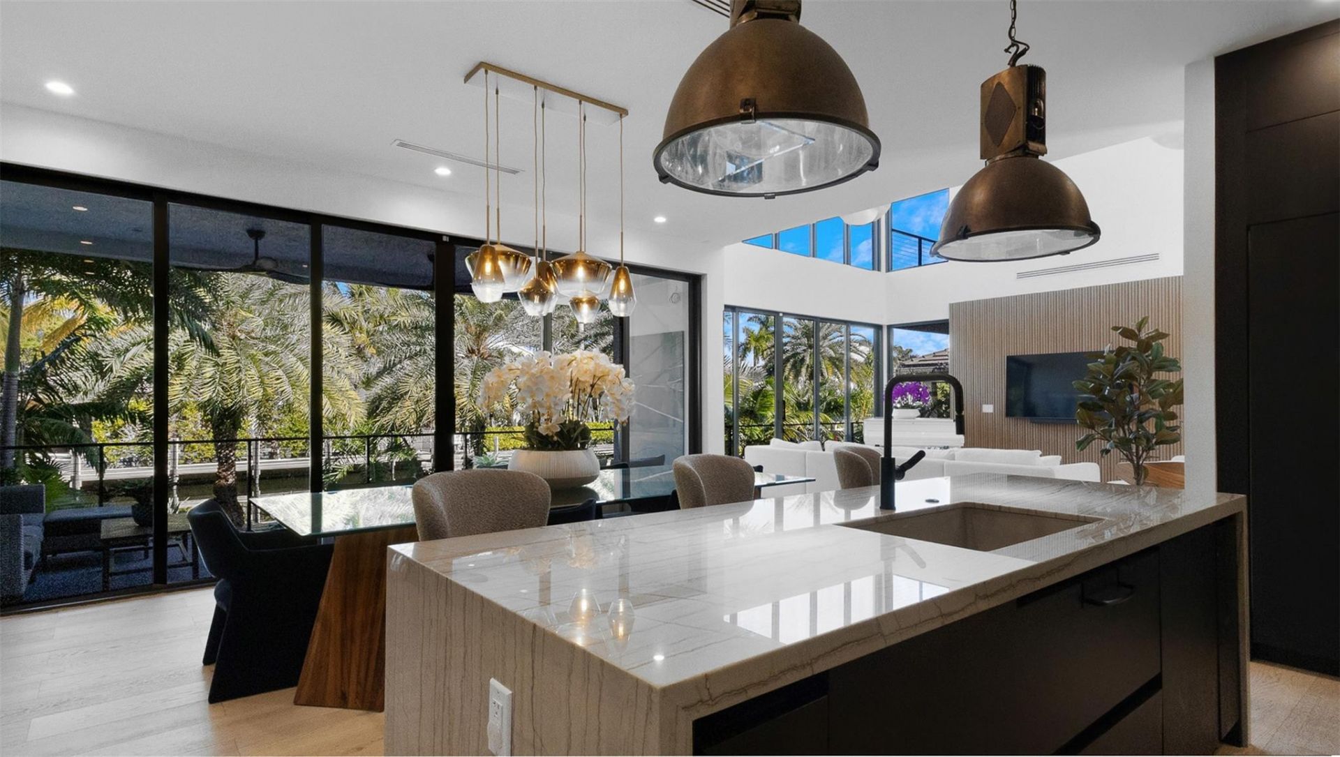 823 Ponce De Leon Drive, Fort Lauderdale, FL 33316 Photo