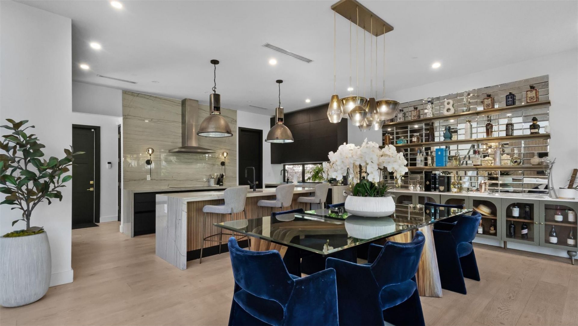 823 Ponce De Leon Drive, Fort Lauderdale, FL 33316 Photo