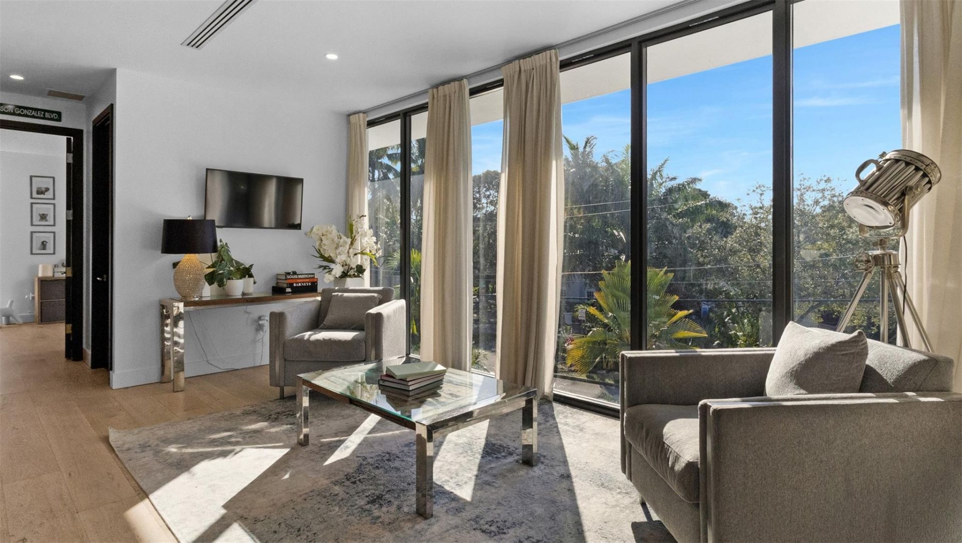 823 Ponce De Leon Drive, Fort Lauderdale, FL 33316 Photo