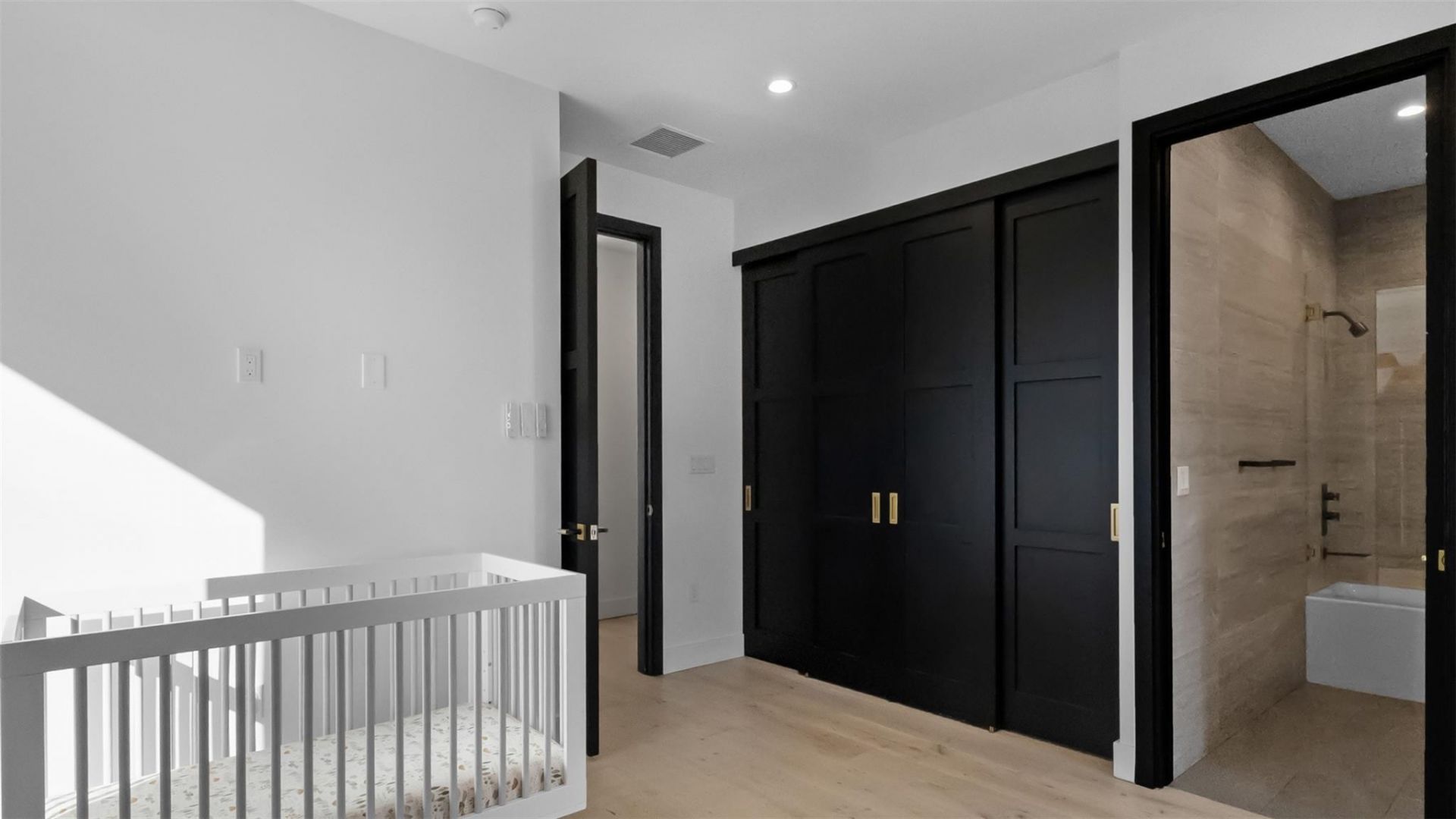 823 Ponce De Leon Drive, Fort Lauderdale, FL 33316 Photo