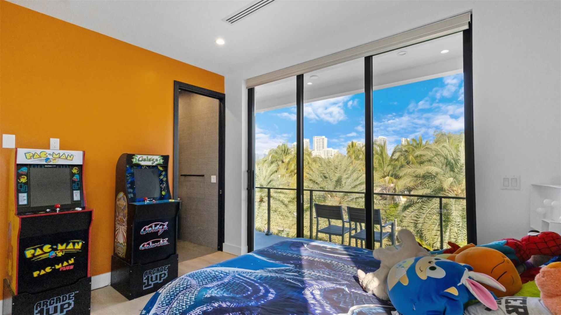 823 Ponce De Leon Drive, Fort Lauderdale, FL 33316 Photo