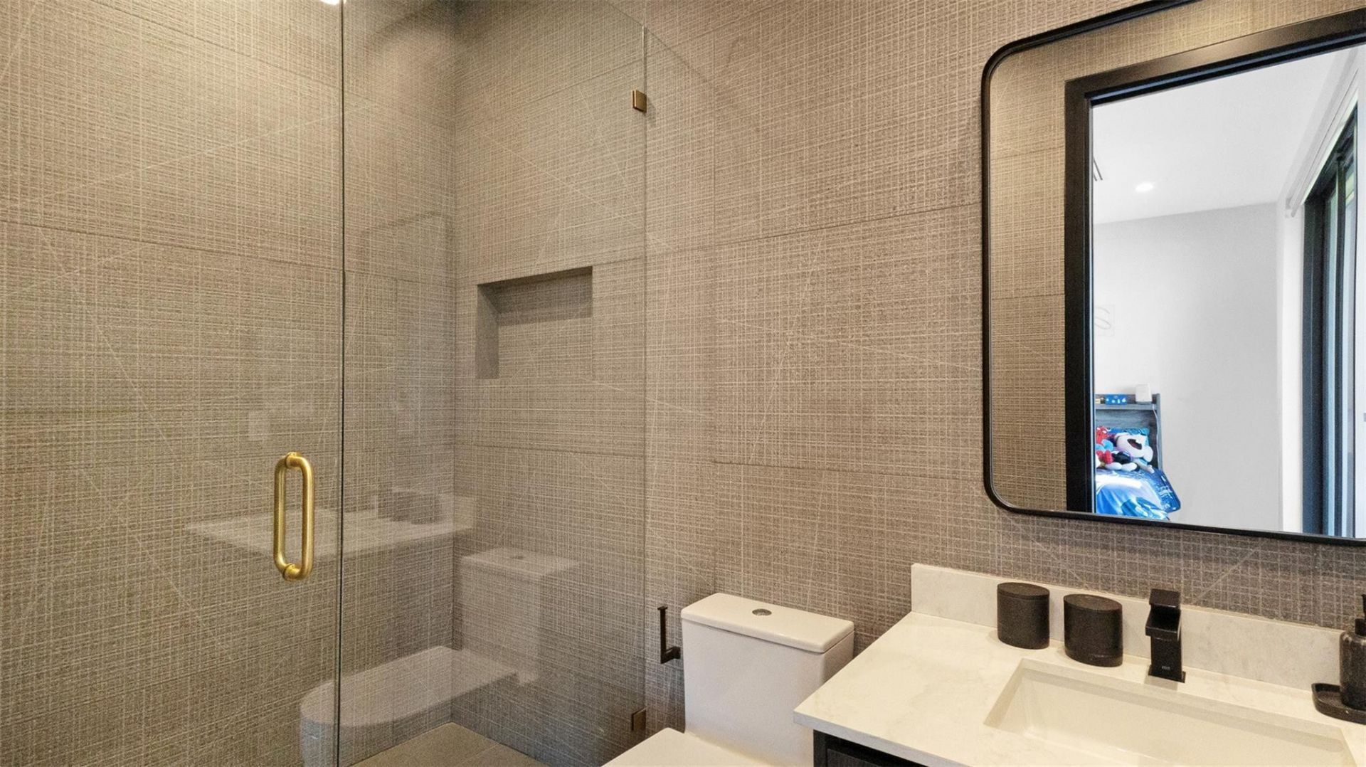 823 Ponce De Leon Drive, Fort Lauderdale, FL 33316 Photo