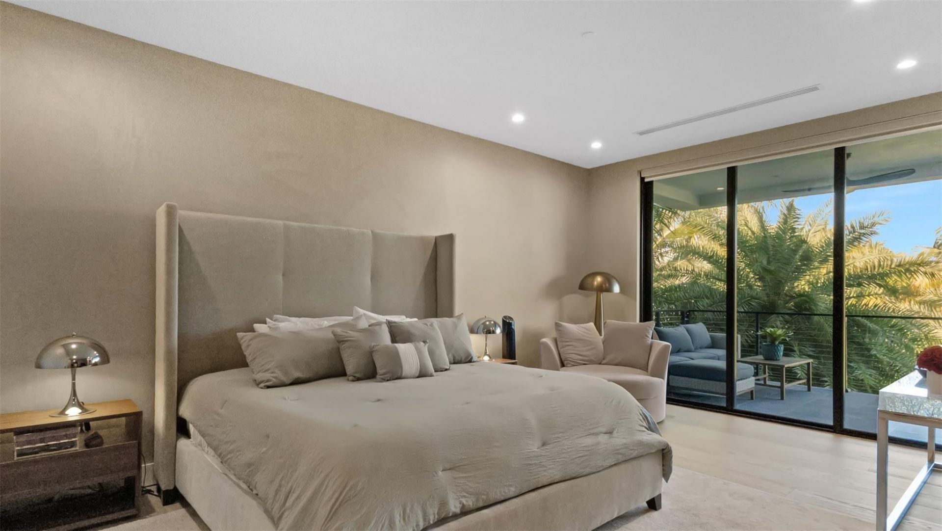 823 Ponce De Leon Drive, Fort Lauderdale, FL 33316 Photo