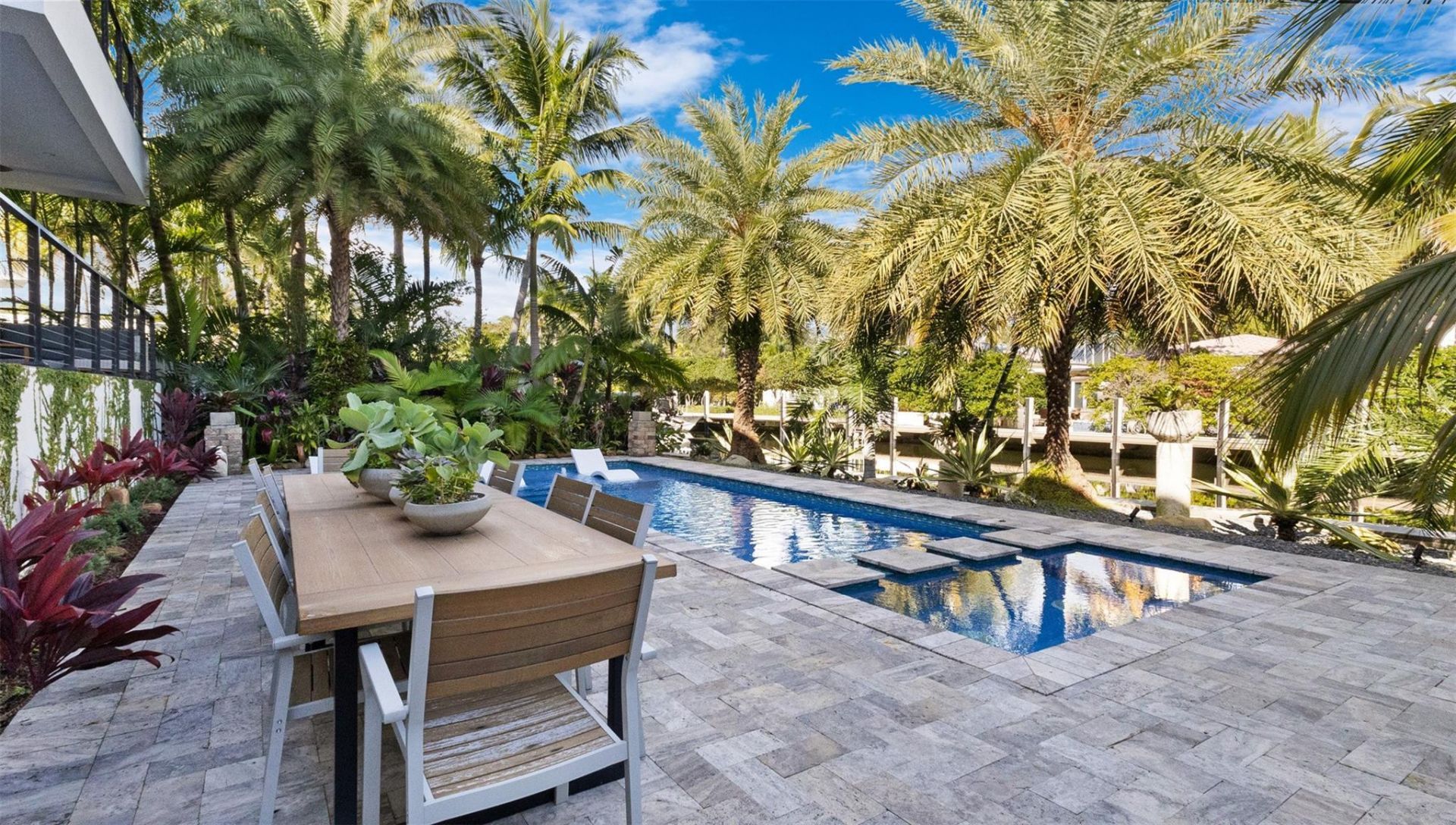 823 Ponce De Leon Drive, Fort Lauderdale, FL 33316 Photo