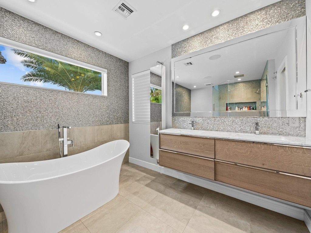 2811 NE 55th Place, Fort Lauderdale, FL 33308 Photo