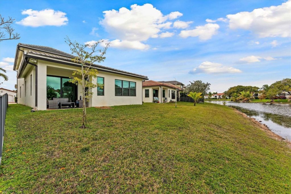 11855 SW 13th Ct, Pembroke Pines, FL 33025 Photo