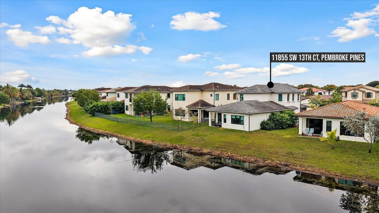 11855 SW 13th Ct, Pembroke Pines, FL 33025 Photo