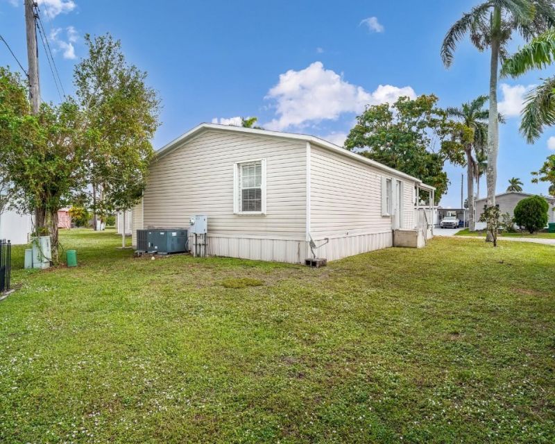 8531 SW 20th Court, Davie, FL 33324 Photo