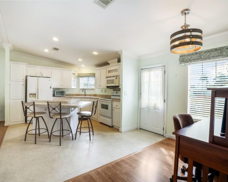 8531 SW 20th Court, Davie, FL 33324 Photo