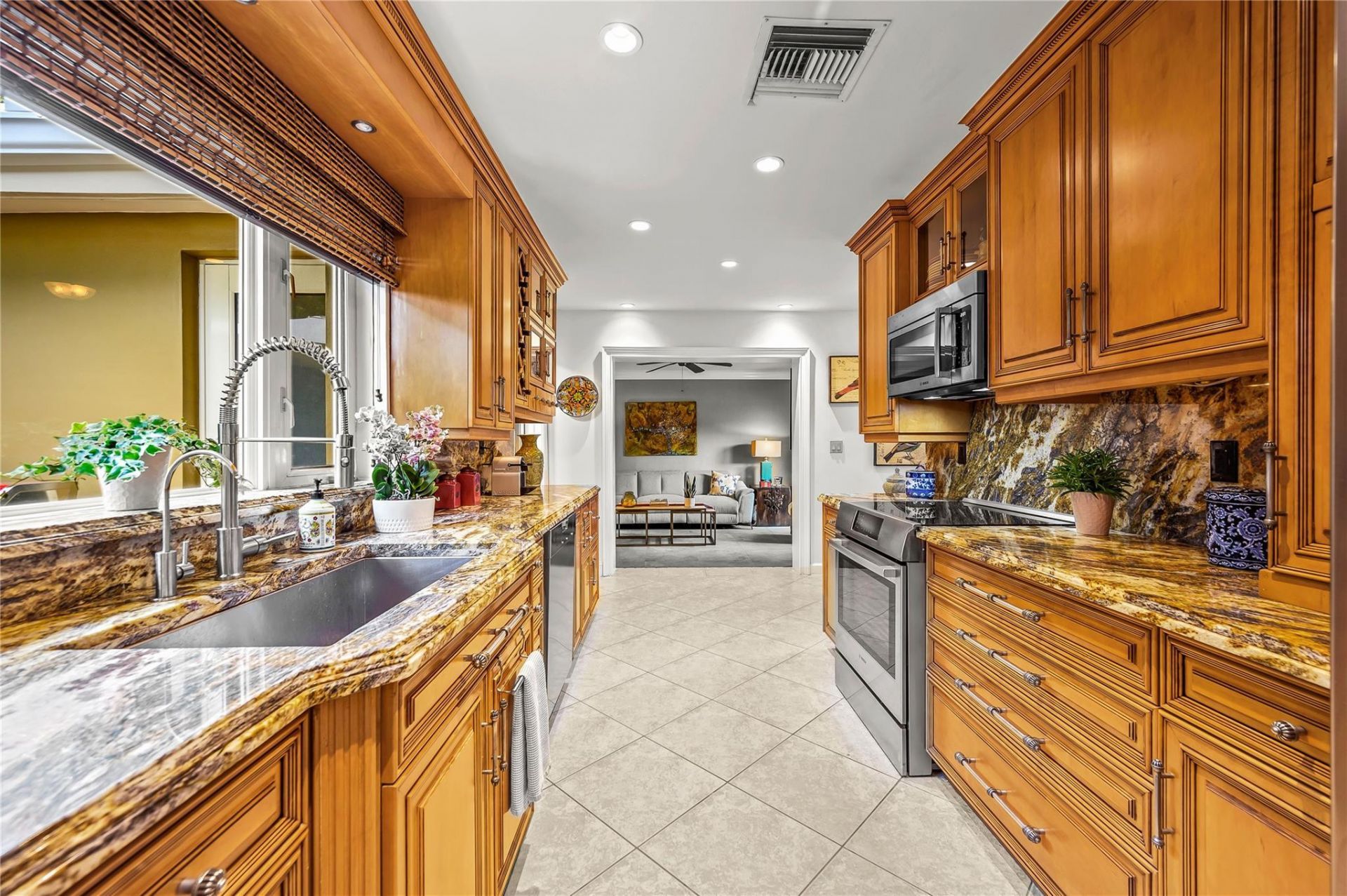 1900 NE 57th Street, Fort Lauderdale, FL 33308 Photo