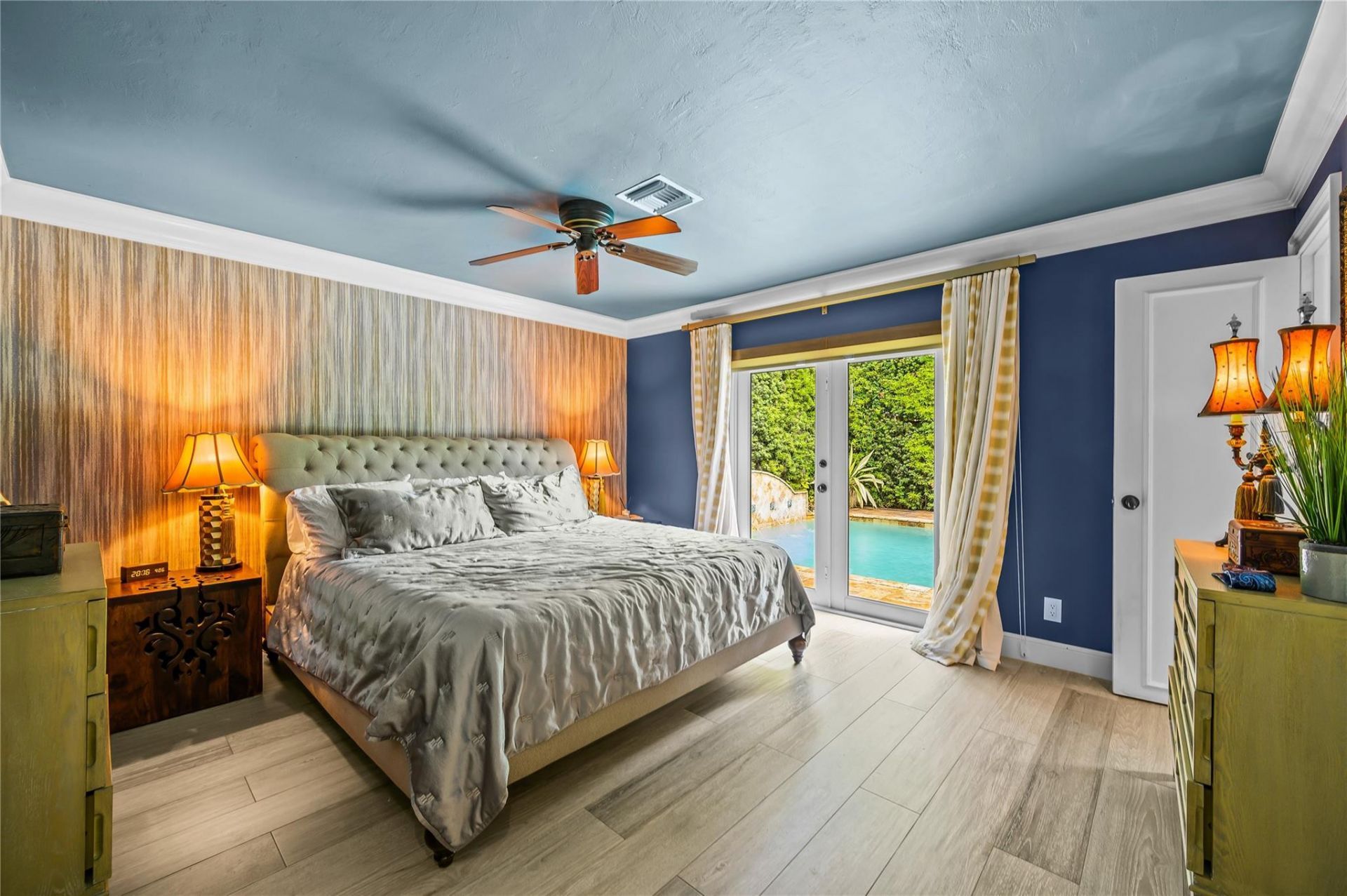 1900 NE 57th Street, Fort Lauderdale, FL 33308 Photo