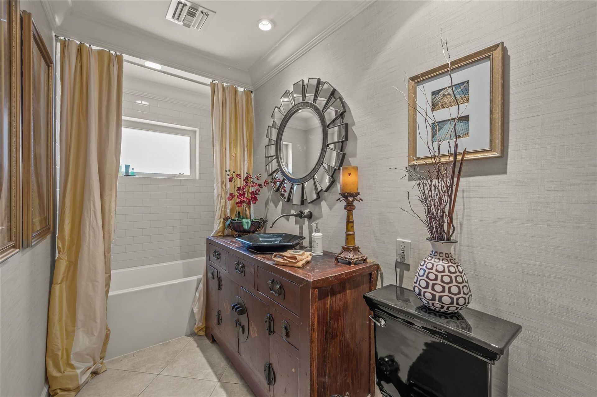 1900 NE 57th Street, Fort Lauderdale, FL 33308 Photo