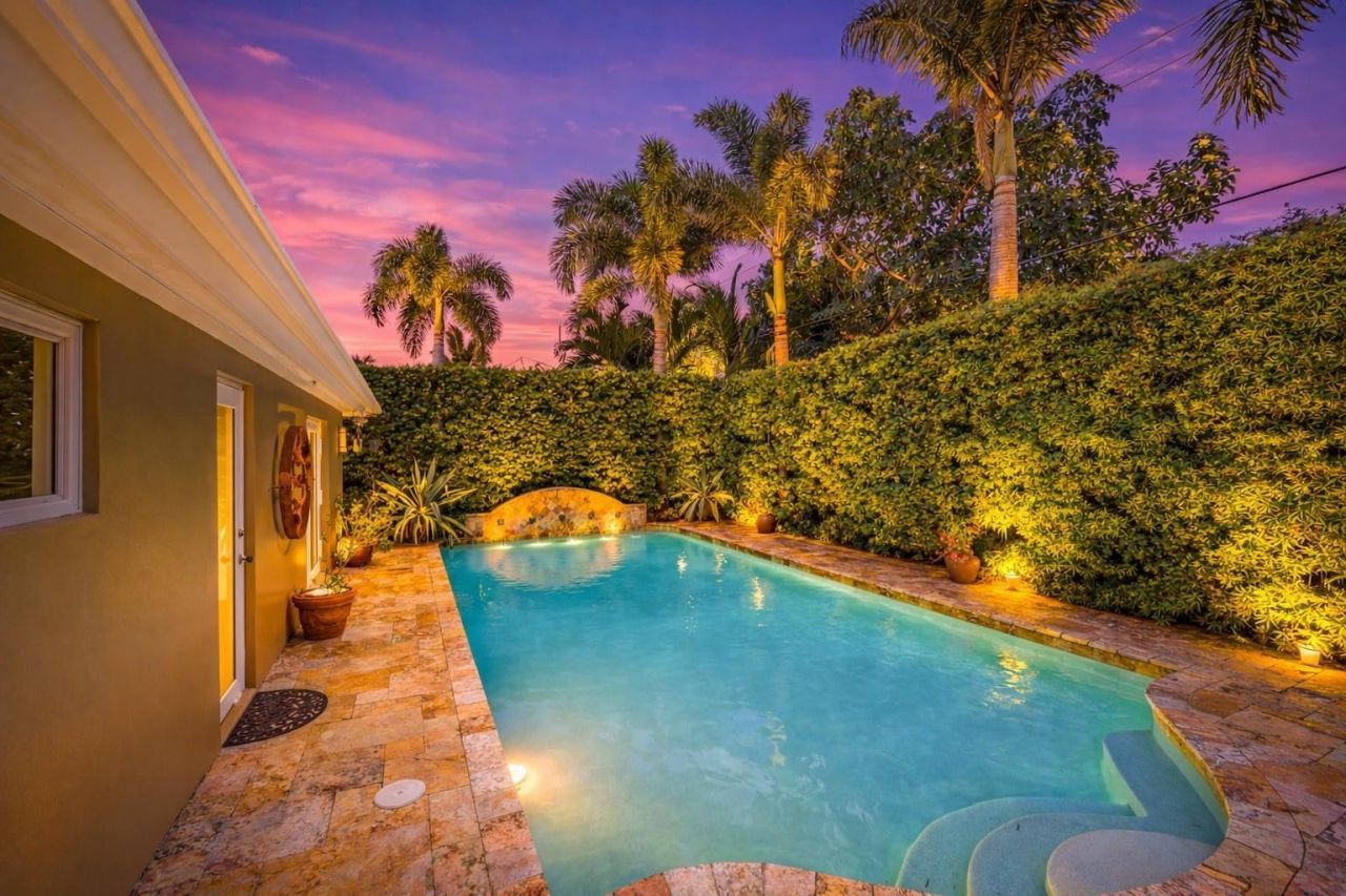 1900 NE 57th Street, Fort Lauderdale, FL 33308 Photo