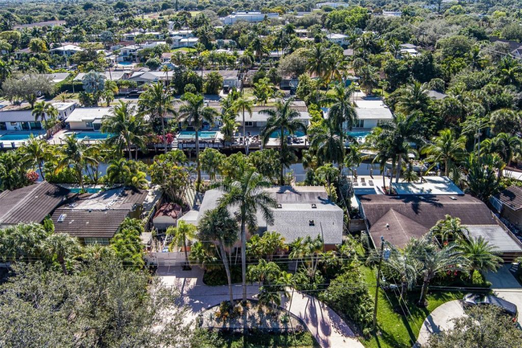 1728 SW 4th Court, Fort Lauderdale, FL 33312 Photo