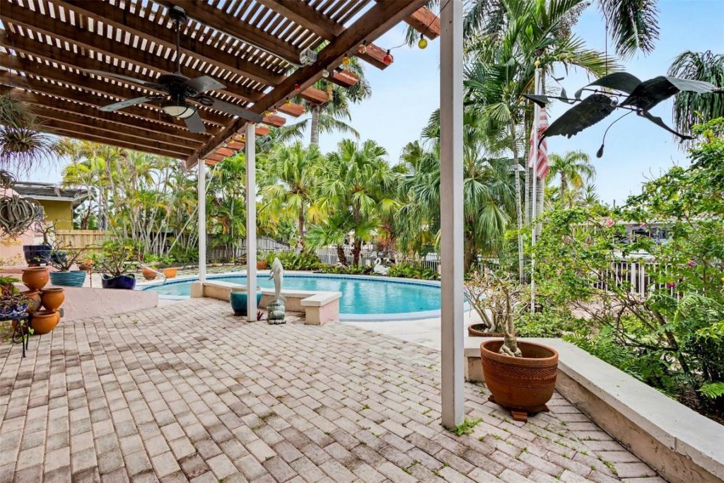 1728 SW 4th Court, Fort Lauderdale, FL 33312 Photo