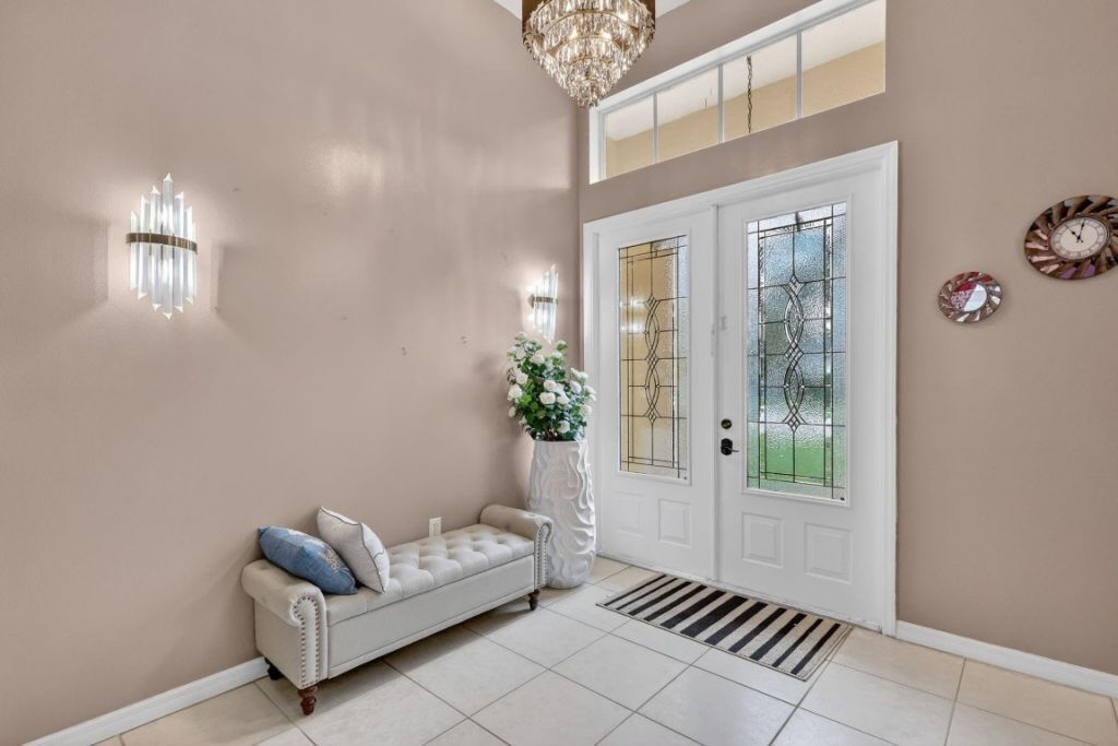 544 SW Lake Manatee Way, Port Saint Lucie, FL 34986 Photo