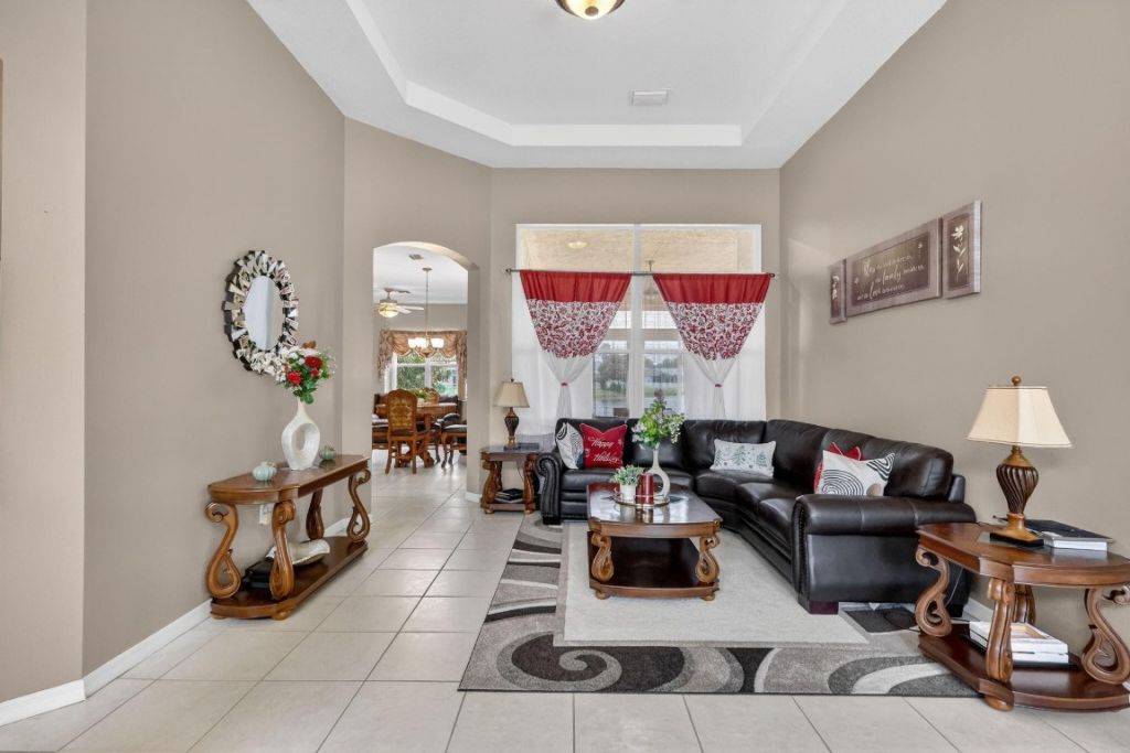 544 SW Lake Manatee Way, Port Saint Lucie, FL 34986 Photo