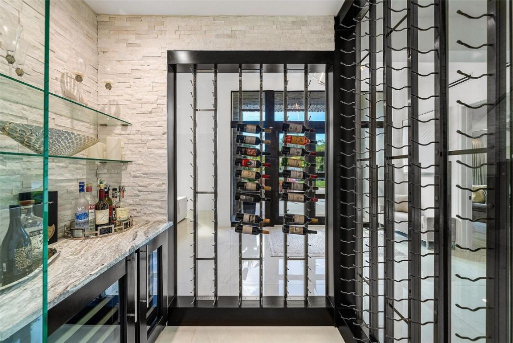 737 NE Boca Bay Colony Dr, Boca Raton, FL 33487 Photo