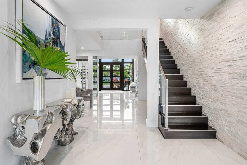 737 NE Boca Bay Colony Dr, Boca Raton, FL 33487 Photo