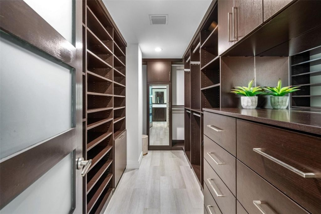 737 NE Boca Bay Colony Dr, Boca Raton, FL 33487 Photo