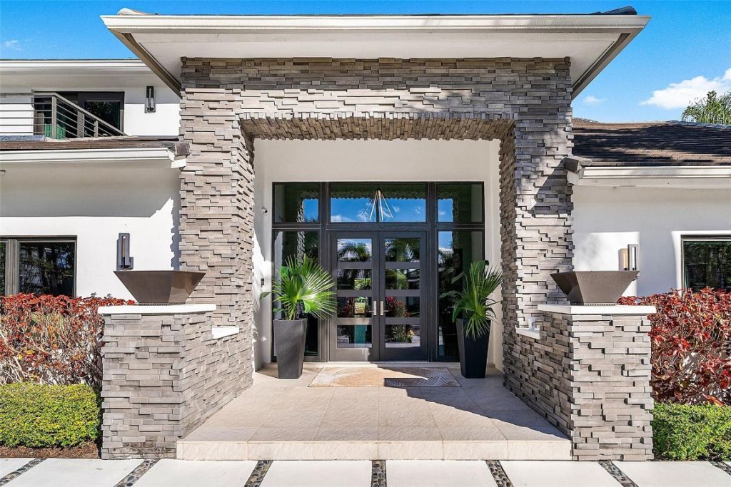 737 NE Boca Bay Colony Dr, Boca Raton, FL 33487 Photo