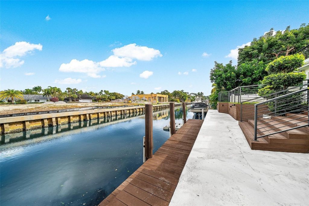 737 NE Boca Bay Colony Dr, Boca Raton, FL 33487 Photo