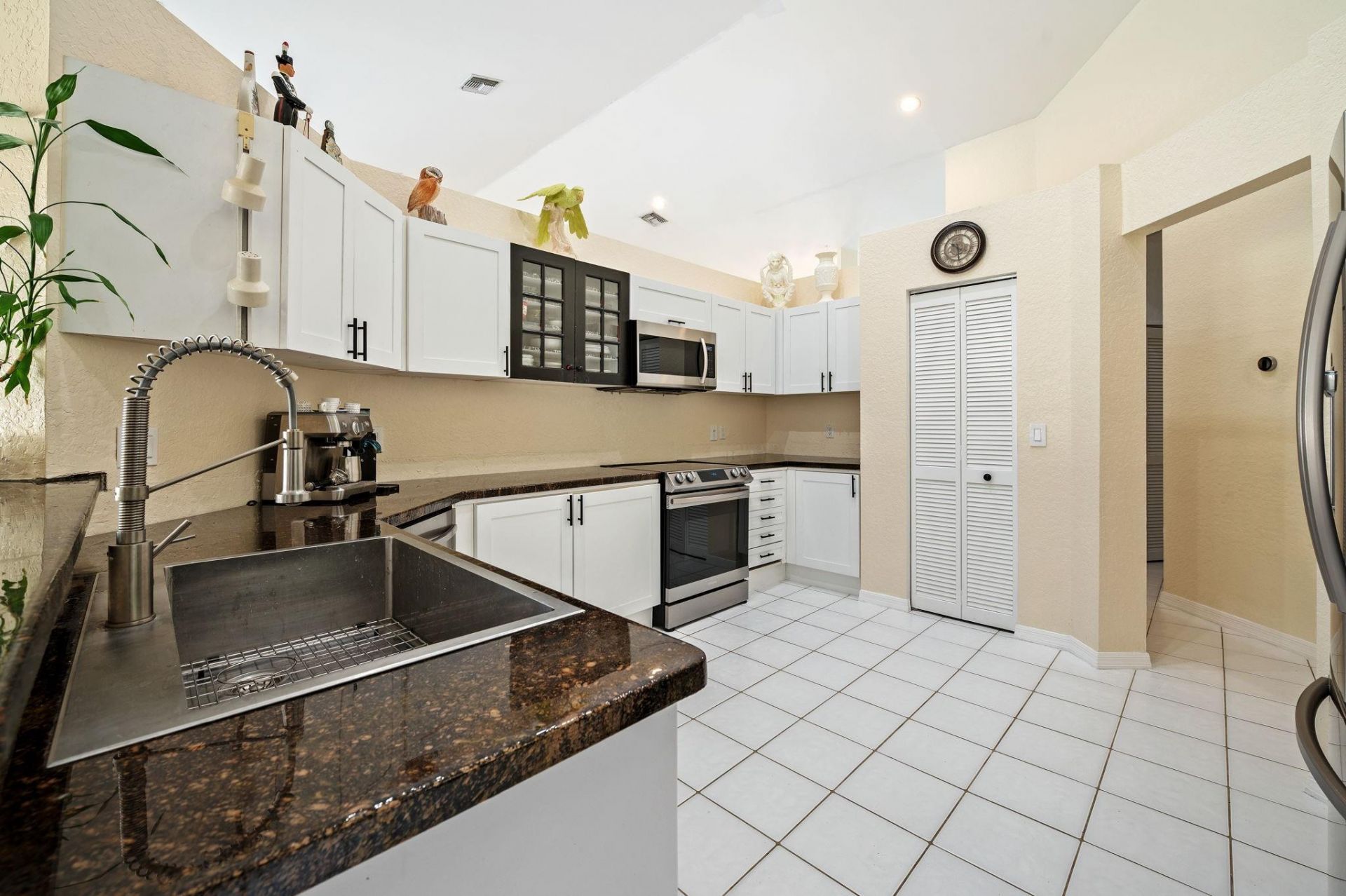 4080 NW 83rd Lane, Coral Springs, FL 33065 Photo