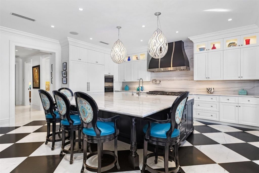 2430 Del Lago Drive, Fort Lauderdale, FL 33316 Photo