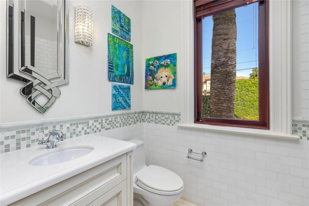 2430 Del Lago Drive, Fort Lauderdale, FL 33316 Photo